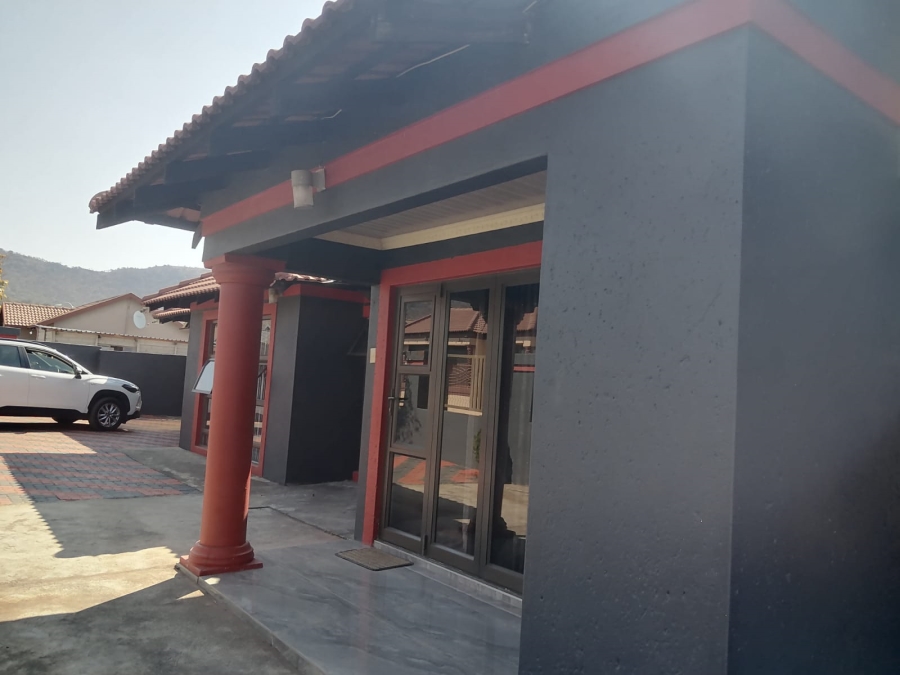 4 Bedroom Property for Sale in Tlhabane West North West